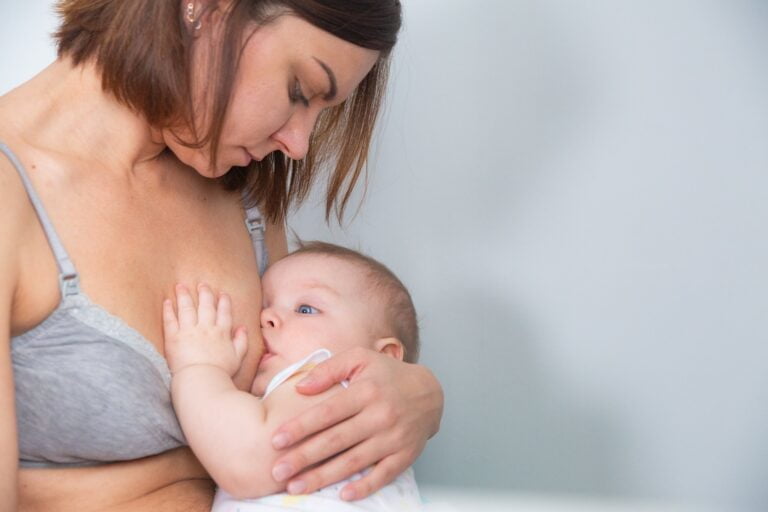 - 4 Conseils sur l’allaitement pour les jeunes mamans