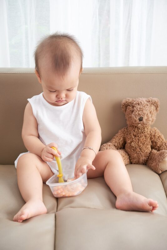 - 1 Quels types d'aliments un bébé peut-il manger ?