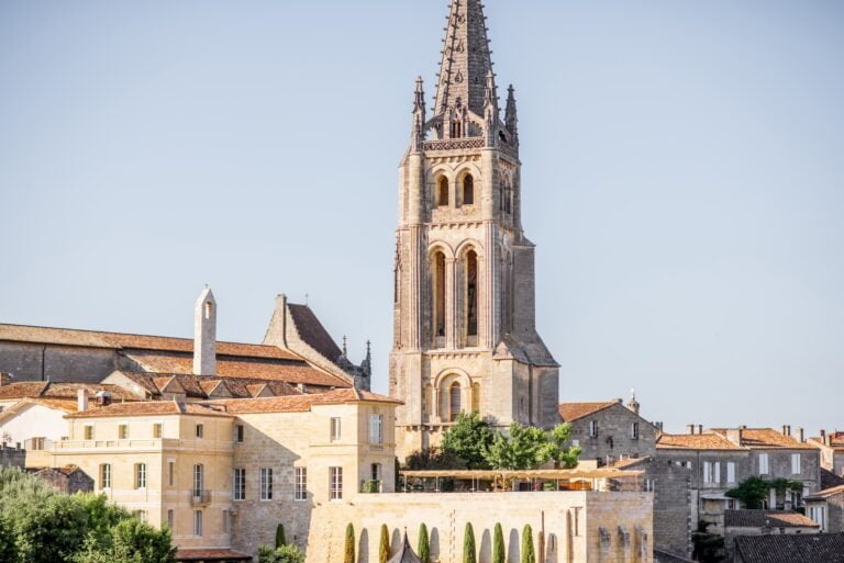 - 9 Que faire à Bordeaux ? Quoi voir dans la capitale girondine ?