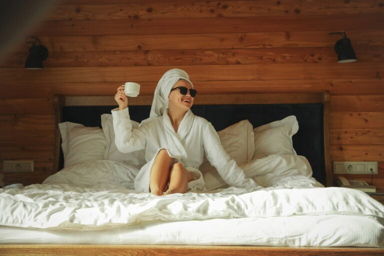 - 23 Cluny : internet et appartements pour vos vacances