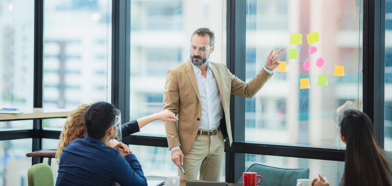 Quel est le meilleur travail d&rsquo;appoint pour les coachs et les consultants ?