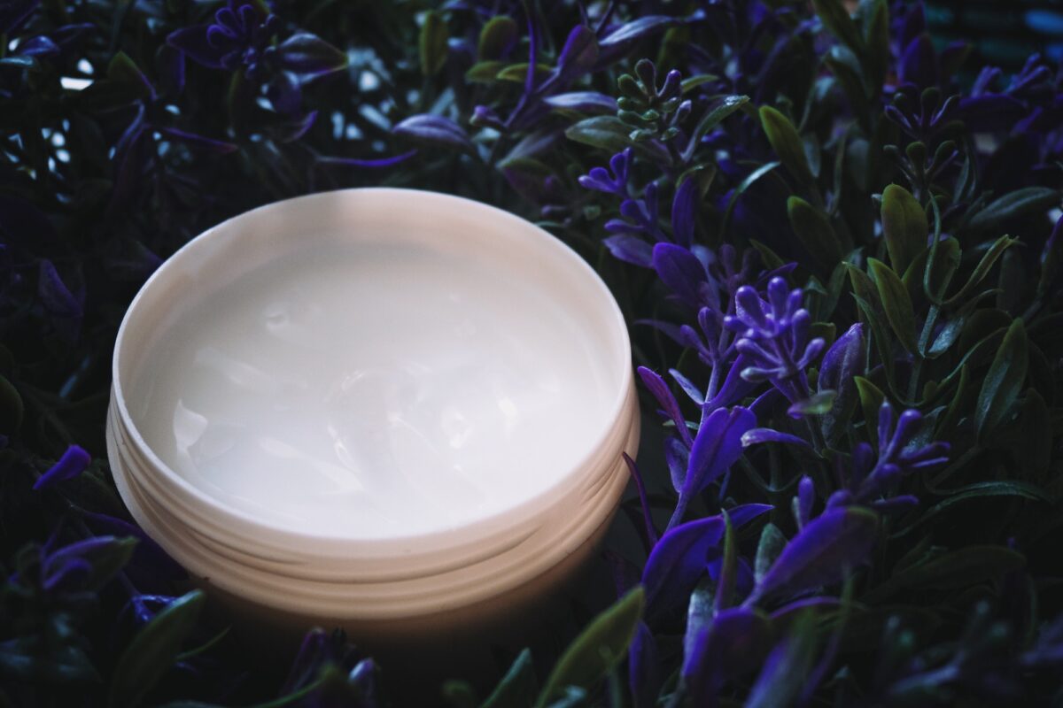 Comment soigner des mains abîmées ? Avec quelle crème ?
