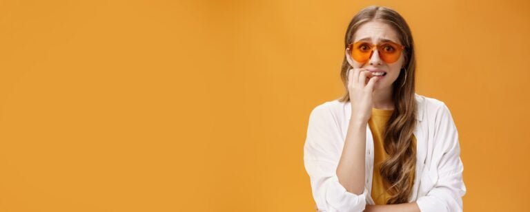 Les erreurs courantes de maquillage à éviter : comment ne pas tomber dans les pièges les plus courants ?