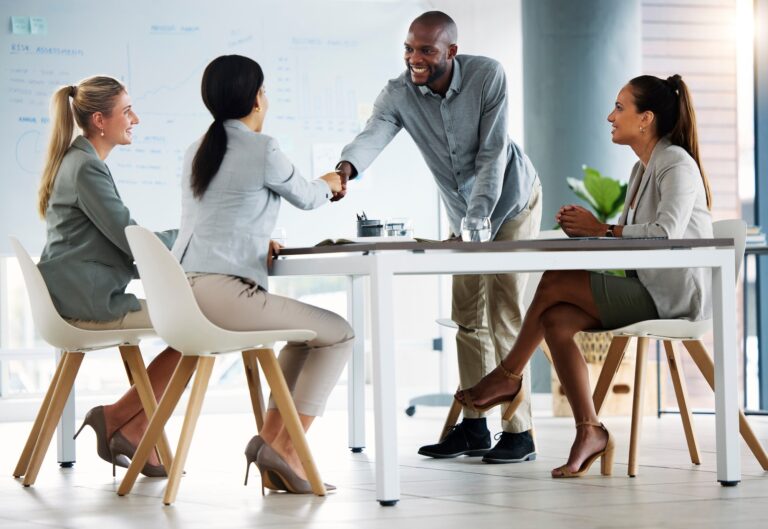 L&rsquo;importance de la personnalisation dans le marketing B2B sur les réseaux sociaux