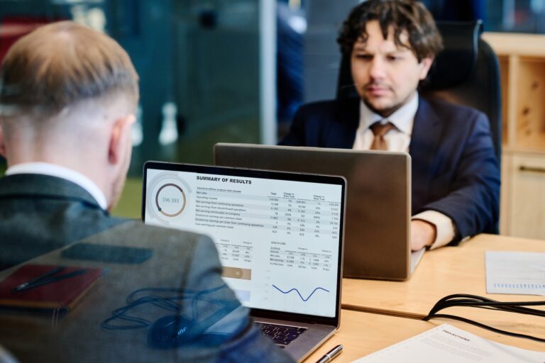 Marketing SMS pour les petites entreprises : est-ce que ça vaut le coup ?