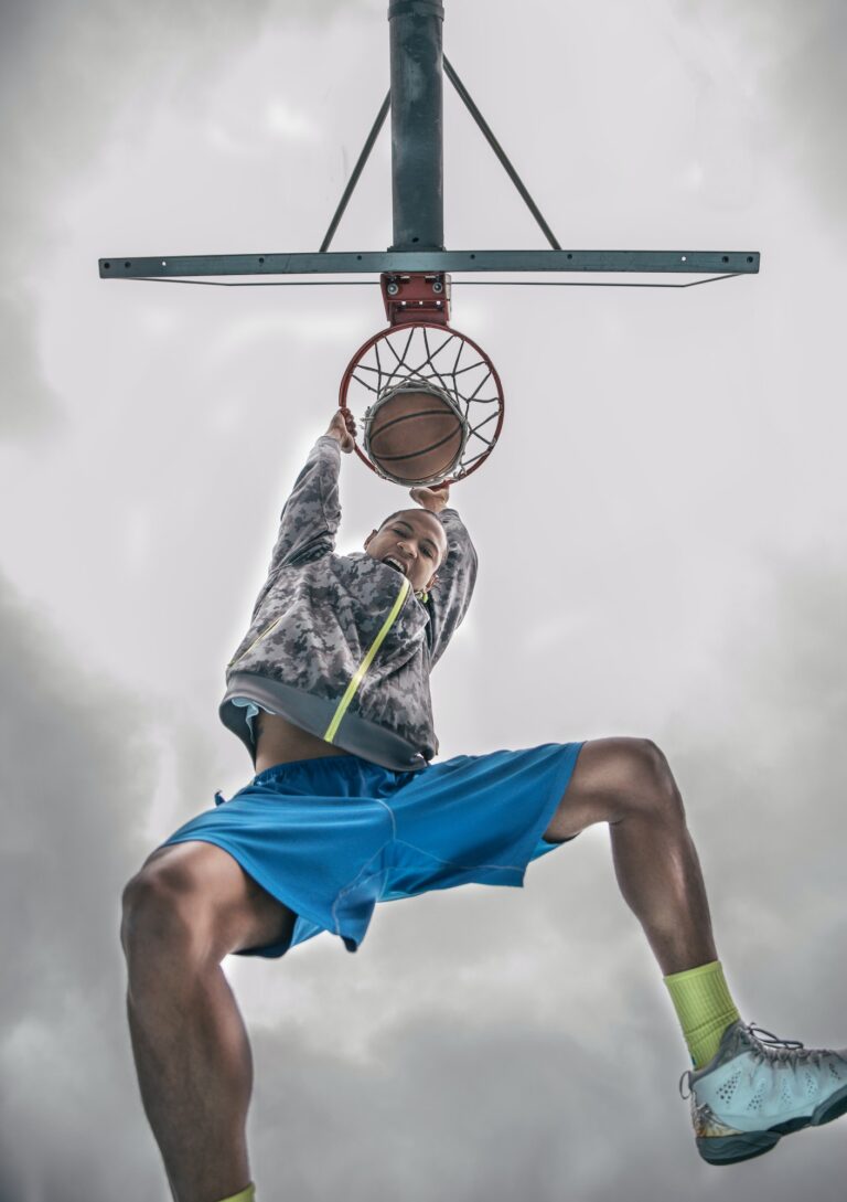 - 7 Soyez à la pointe de la mode avec les Nike Dunks Highs
