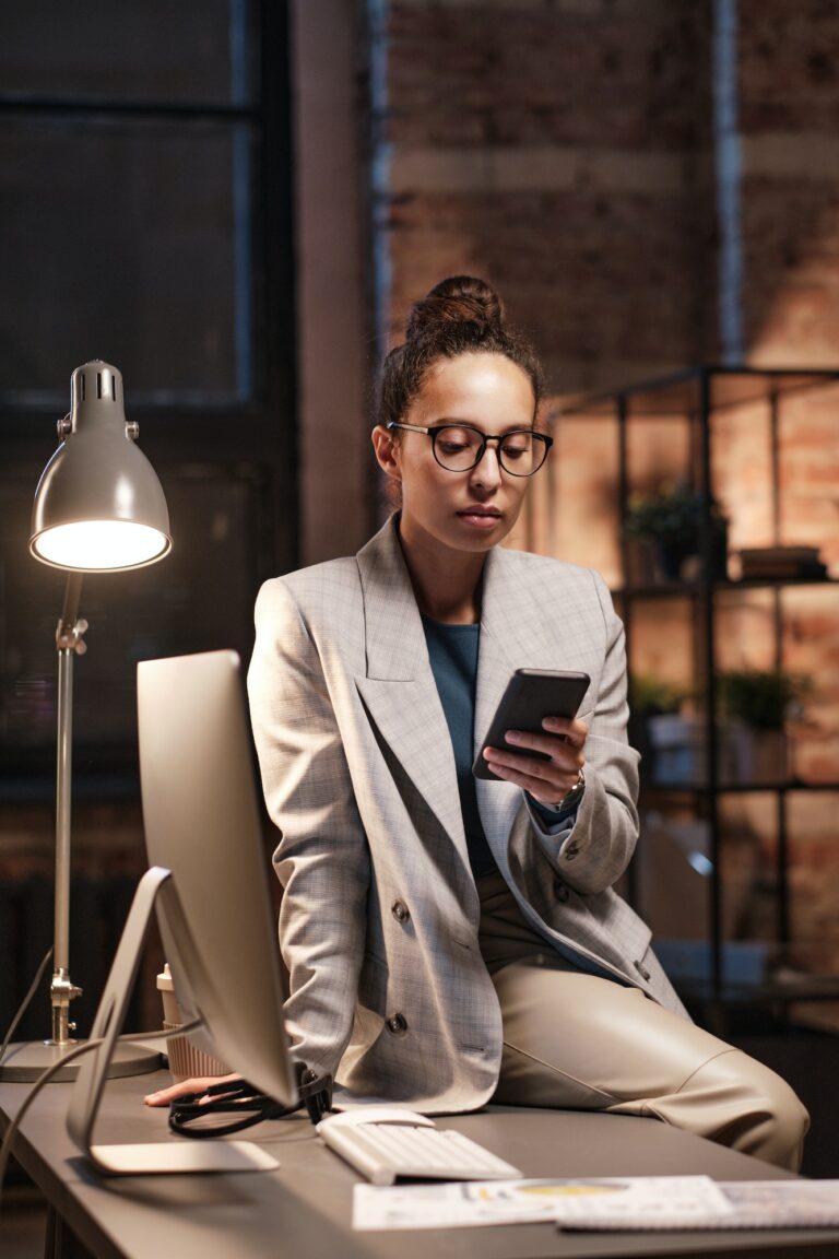 - 6 Quels réseaux sociaux privilégier pour les professionnels ?