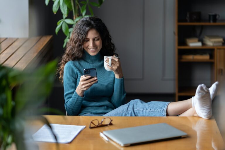 - 7 Remote Work and How to Use Tech Tools to Work Faster and Smarter
