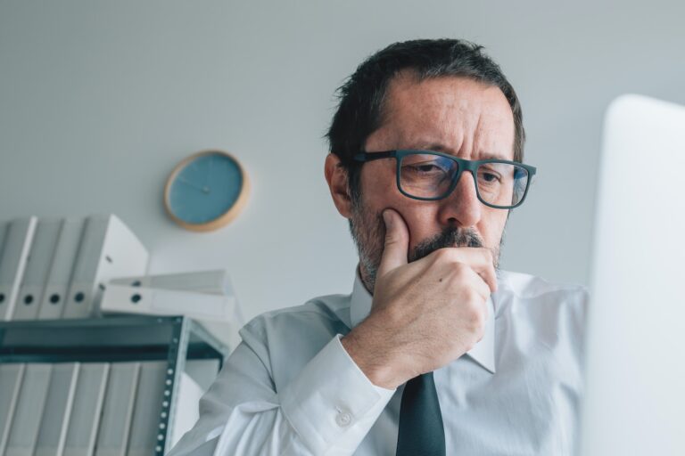 Trouver une source de revenu supplémentaire en ligne
