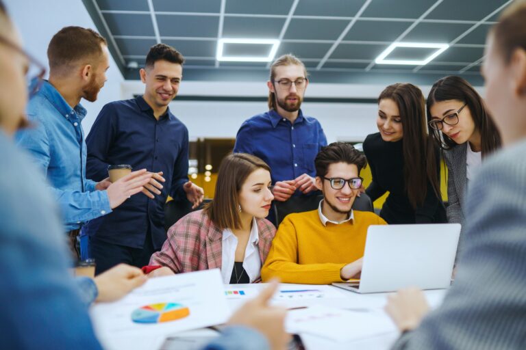 - 17 L’importance de l’analyse SEO pour les entreprises en ligne