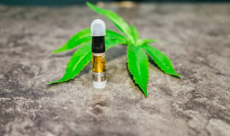- 5 Conseils sur la façon de nettoyer et d’entretenir votre stylo vape.