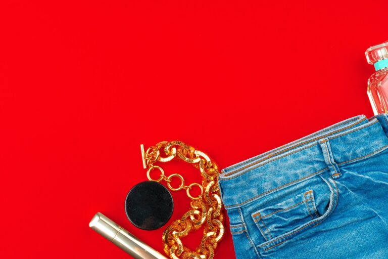 - 23 Accessoire en Wax : Une mode à découvrir