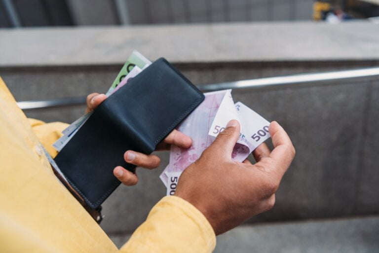 Comment se faire 200 euros par jour ?