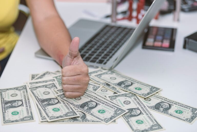 Comment gagner de l&rsquo;argent en faisant des recherches sur Google ?