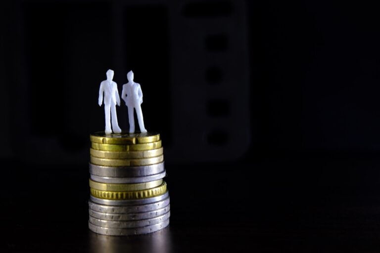 - 9 LegiGPT : le ChatGPT spécialisé dans le droit et les lois