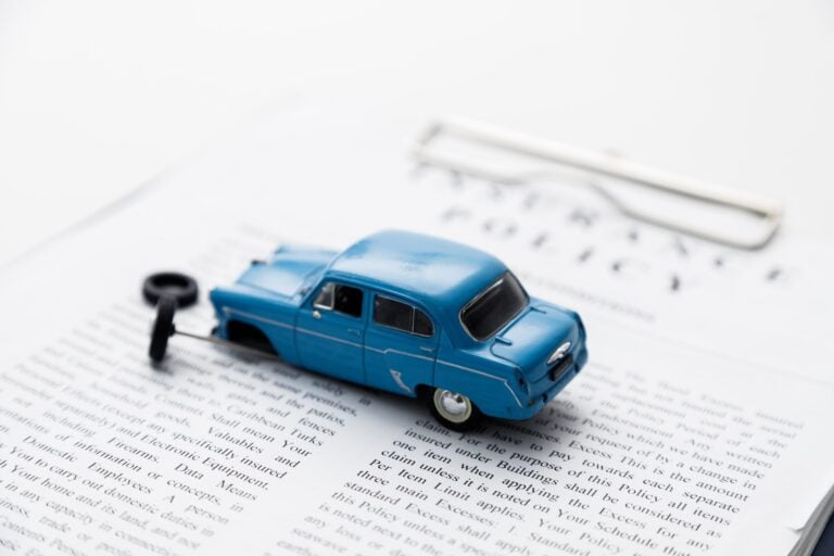 Comment souscrire une assurance auto en ligne ?