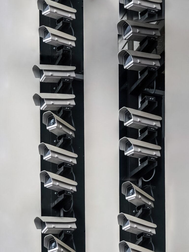 Les meilleurs endroits pour installer des caméras de surveillance dans votre entreprise