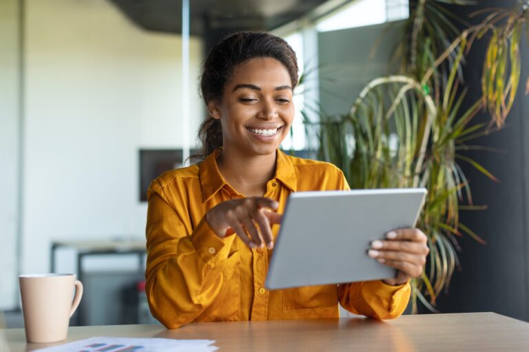 Comment développer la communication digitale de votre entreprise pour atteindre le succès