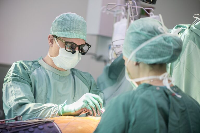 Qu’est-ce que la défibrillation cardiaque et comment fonctionne-t-elle ?