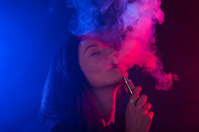 Où trouver des équipements économiques pour la vente d&rsquo;e-cigarettes en tant que grossiste ?