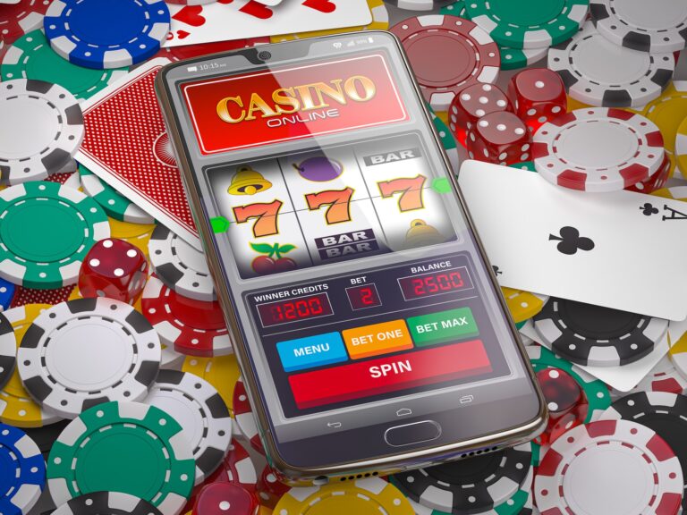Les règles du poker : apprendre à jouer en ligne