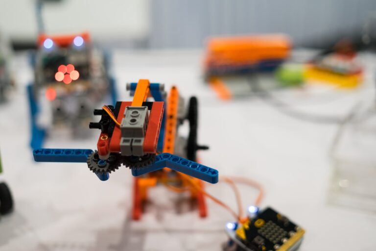 - 29 Top 5 des robots jouets programmables pour enfants