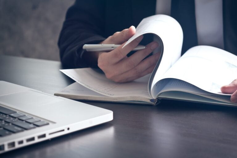 S’informer sur un employeur avant d’envoyer sa candidature