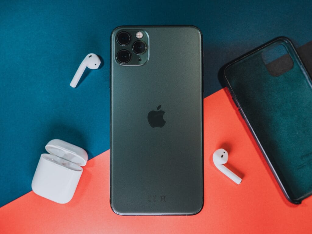 - 2 iPhone 11 Pro Gold - Trouvez le Modèle en Or et les Meilleures Offres