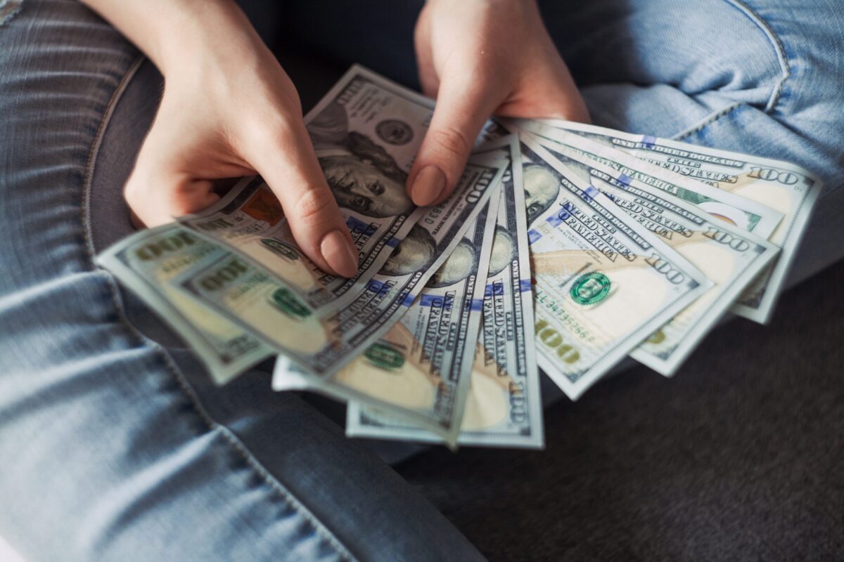 - 1 Comment investir son argent (efficacement et intelligemment) ?