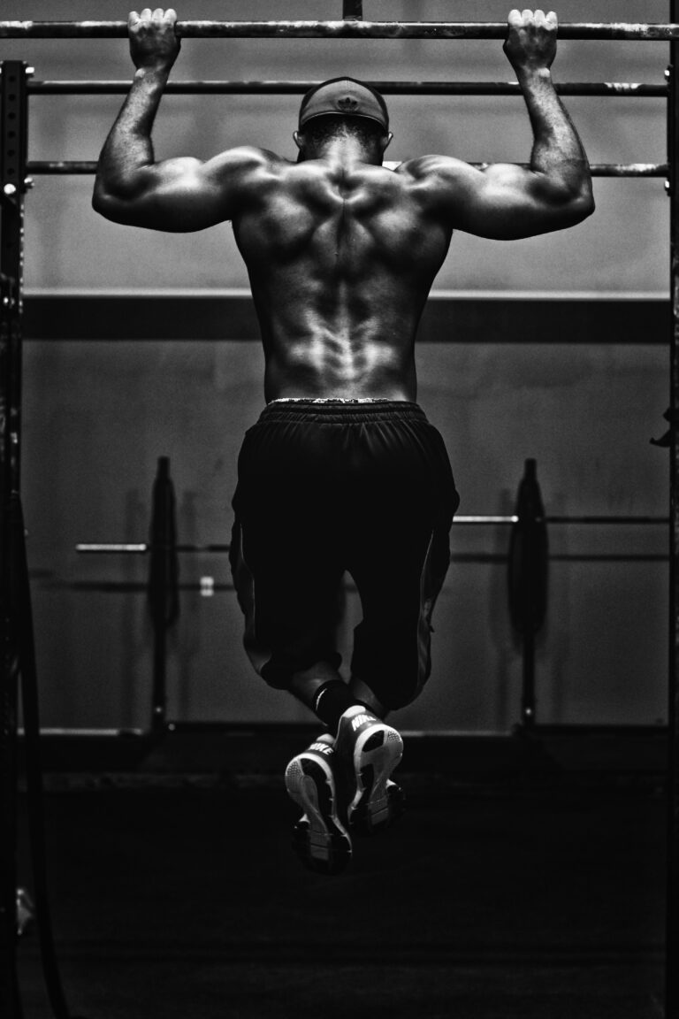 - 5 Programme musculation sans matériel : 14 super exercices pour vous muscler sans vous ruiner !