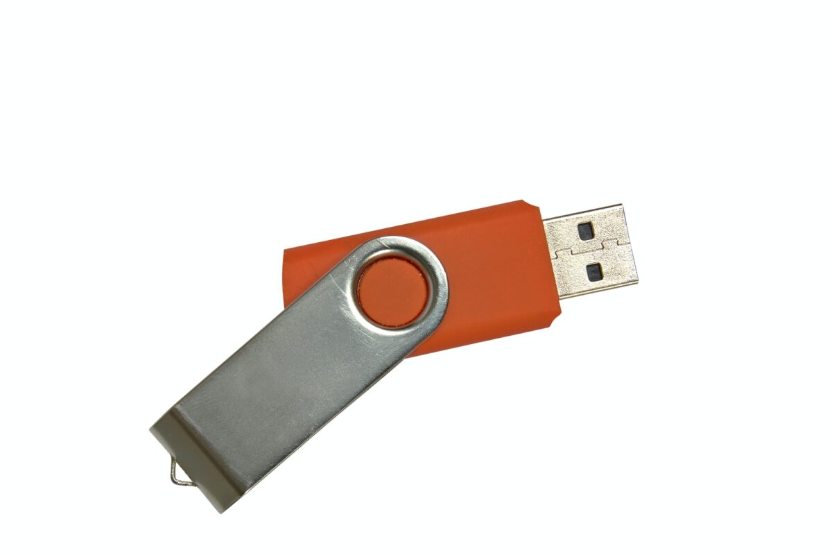 comment lire clé usb sur tablette